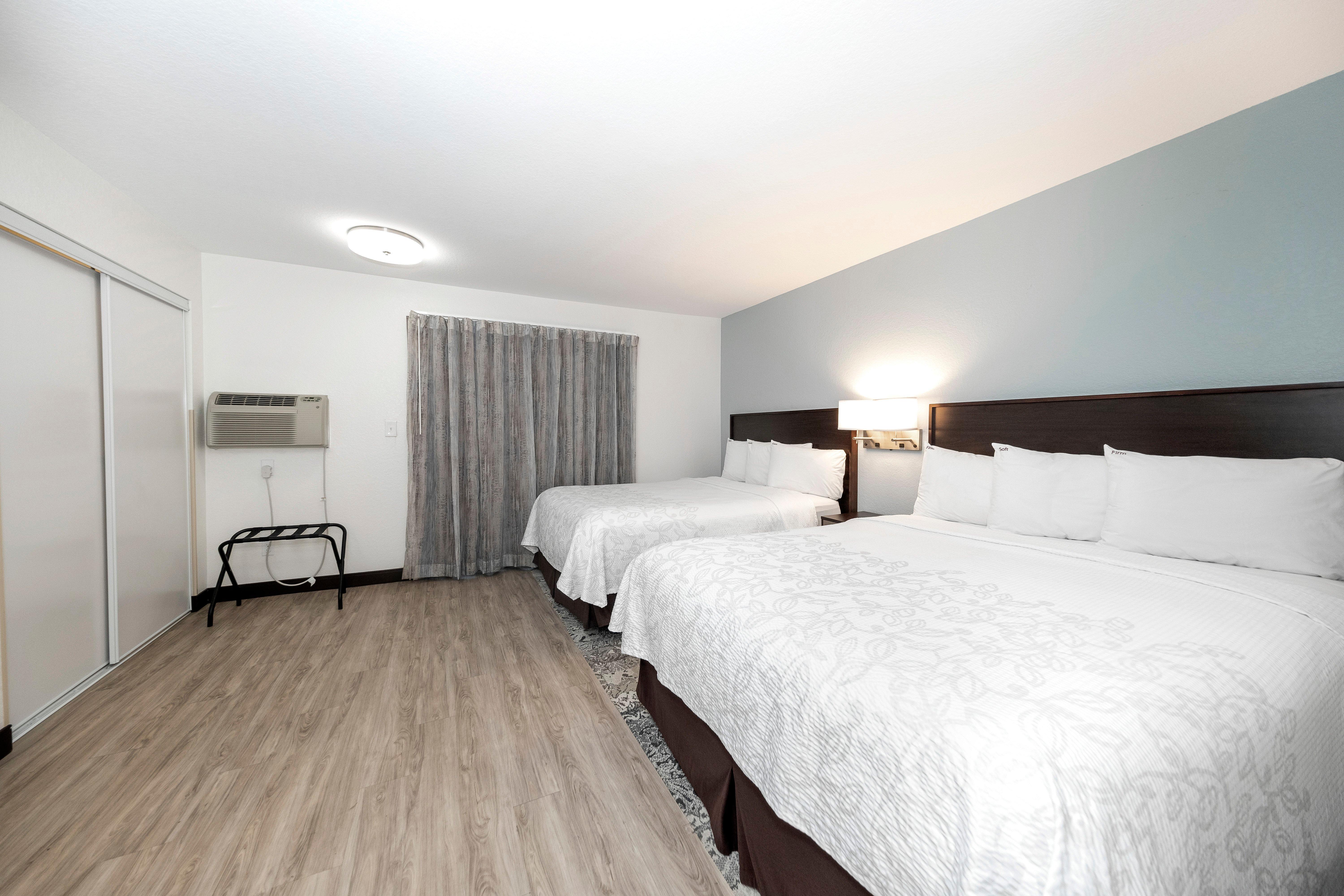 Red Roof Inn Plus+ & Suites Naples Downtown-5Th Ave S Ngoại thất bức ảnh