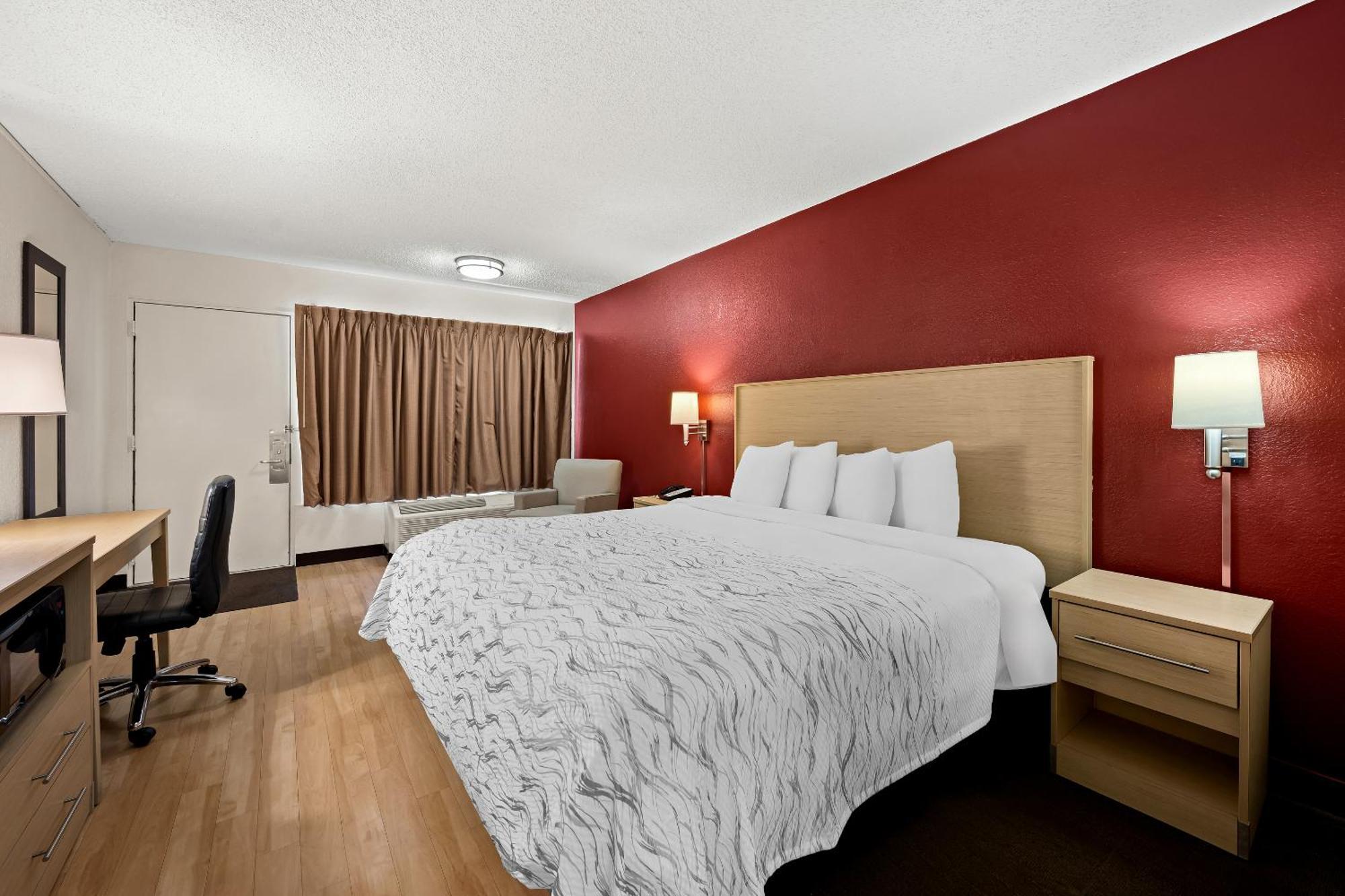 Red Roof Inn Plus+ & Suites Naples Downtown-5Th Ave S Ngoại thất bức ảnh